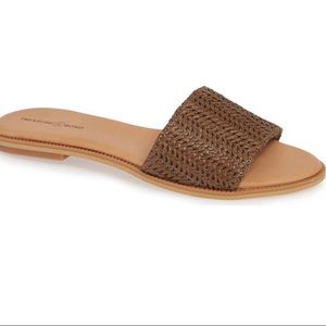NWB Treasure & Bond Mere Flat Slide Sandal size M